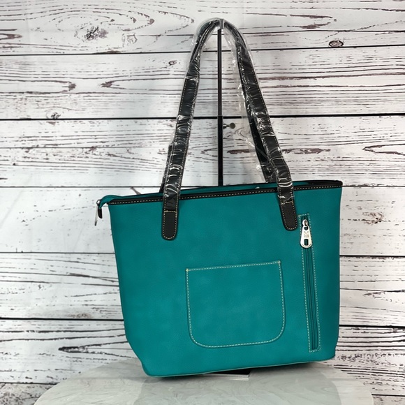 Montana West Concho Collection Concealed Carry Tote - Picture 8 of 8